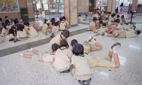 ค่ายลูกเสือ ป.3&gt;กิจกรรมช่วงบ่ายโรงเรียนวรรณสว่างจิต (30 พ.ย. ... Image 18