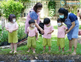 น้องเด็กเล็ก ย่ำดินและหว่านข้าว (ศ. 10 มิ.ย. 65) Image 6