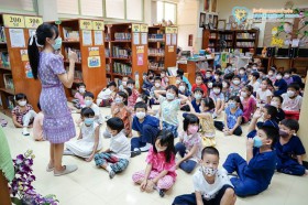 ป.1 นิทานหุ่นมือ &quot;บทบาทหน้าที่ของคนในครอบครัว&quot; (5 ก.ค.65) Image 3