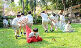 ป.๕ “ส่งฉันให้ถึงฝั่งฝัน” ทดลองเรื่องแรงเสียดทาน (๓๑ ต.ค.๖๕) Image 6