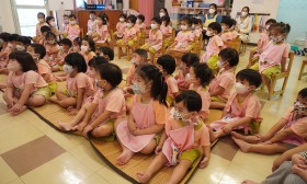 นิทานหุ่นเชือก (บ้านเด็กเล็ก) เรื่อง ของขวัญจากฟากฟ้า (๑๓ ม. ... Image 4