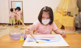กิจกรรมระบายสีน้ำ-วาดสีเทียน (บ้านเด็กเล็ก) - ๓ ก.พ. ๖๖ Image 6