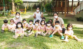 กิจกรรมเกษตรบ้านเด็กเล็ก (เก็บผักสวนครัวที่ปลูกไว้) ๒๓ ก.พ.  ... Image 1