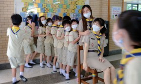 ป.3 คุณครูแสดงบทบาทสมมุติ &quot;สินค้าและบริการ&quot; (22 มิ.ย.66) Image 6