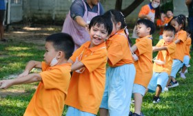 กีฬาสานพลังนอกรอบ ชักเย่อรอบคัดเลือก อนุบาล 2 (ศ. 3 พ.ย.66) Image 11