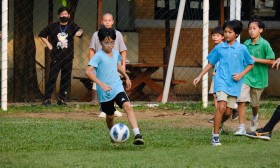 กีฬาสานพลังนอกรอบ ฟุตบอลรอบชิงที่ 3 ประถมปลาย (ศ. 3 พ.ย.66) Image 11