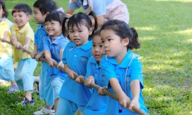 กีฬาสานพลังนอกรอบ ชักเย่อรอบคัดเลือก อนุบาล 1 (จ. 6 พ.ย.66) Image 16