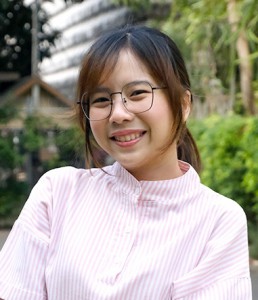 ธนวรรณ ธวัชวิบูลย์ (ครูกาตูน) Image 1