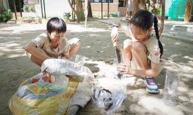 ป.3 &quot;ปลูกผัก&quot; ในขวดน้ำจากวัสดุเหลือใช้ (14 มิ.ย.67) Image 9