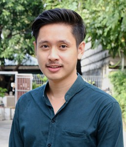 สิทธิโชค ทวีลาภ (ครูเบส ) Image 1