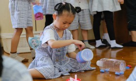 อนุบาล 3 ประดิษฐ์กระปุกออมสิน (อ. 22 ต.ค.67) Image 9