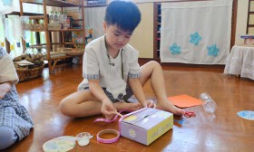 อนุบาล 3 ประดิษฐ์กระปุกออมสิน (อ. 22 ต.ค.67) Image 2