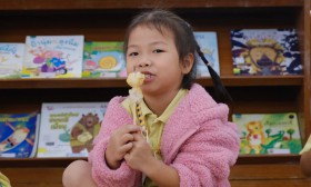 อนุบาล 2 &quot;ทำข้าวจี่&quot; กิจกรรมประกอบอาหารคลายหนาว (ศ. 20 ธ.ค.6 ... Image 8