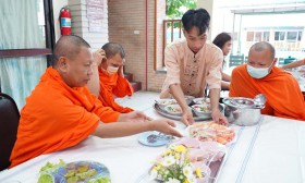 กิจกรรมทำบุญตักบาตรปีใหม่ (ศ. 27 ธ.ค.67) Image 9