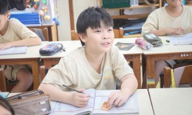 ป.4 ทดลองการเปลี่ยนแปลงรูปร่างของดวงจันทร์ (3 ม.ค. 68) Image 8