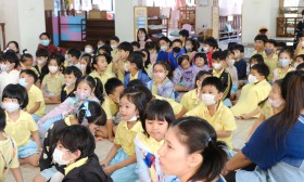 ละครวันจันทร์ในเรือนอนุบาล เรื่อง เที่ยวงานวันเด็ก (จ. 6 ม.ค ... Image 12