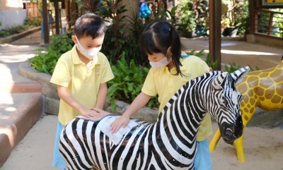 กิจกรรมบำเพ็ญประโยชน์ อนุบาล 2 (พฤ. 9 ม.ค.68) Image 1