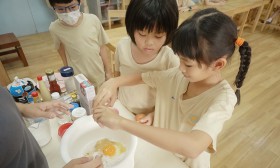 ป.2 บูรณาการเรียนรู้ &quot;การตวง&quot; ผ่านการทำขนมโตเกียว (4-6 ก.พ.6 ... Image 8