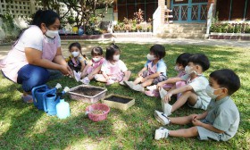น้องเด็กเล็กปลูกผักบุ้ง (จ. 10 ก.พ. 68) Image 2