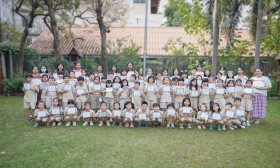 มอบเกียรติบัตรโครงการ &quot;Nanmeebooks Reading Club&quot; ระดับชั้นปร ... Image 1