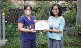 มอบเกียรติบัตรโครงการ &quot;Nanmeebooks Reading Club&quot; ระดับชั้นปร ... Image 12