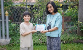 มอบเกียรติบัตรโครงการ &quot;Nanmeebooks Reading Club&quot; ระดับชั้นปร ... Image 7