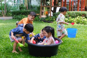 อนุบาล ๑ กิจกรรมสนุกกับน้ำ (พฤ. ๓ เม.ย.๖๘) Image 5
