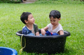 อนุบาล ๑ กิจกรรมสนุกกับน้ำ (พฤ. ๓ เม.ย.๖๘) Image 8