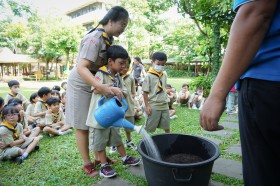 ป.๑ บูรณาการกิจกรรมปลูกยอดอ่อนทานตะวัน (๕ มิ.ย.๖๘) Image 1