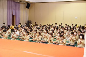 ภาพกิจกรรมธรรมบรรยาย &quot;เรียนเพราะรัก&quot; (จ. ๙ มิ.ย.๖๘) Image 5