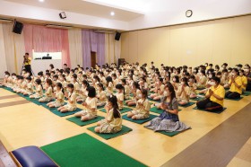 ภาพกิจกรรมธรรมบรรยาย &quot;เรียนเพราะรัก&quot; (จ. ๙ มิ.ย.๖๘) Image 8