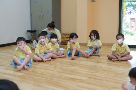 กิจกรรมดนตรี อนุบาล ๒ (พฤ. ๒๙ พ.ค.๖๘) Image 7