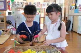 อนุบาล ๒-๓ จัดพานไหว้ครู (พ. ๑๑ มิ.ย.๖๘) Image 2