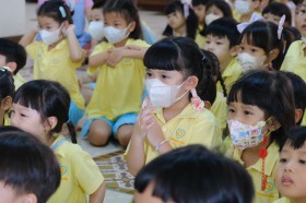 นิทานวันจันทร์ เรื่องหนูน้อยหมวกแดง (จ. ๑๖ มิ.ย.๖๘) FLEXI_IMAGE 8