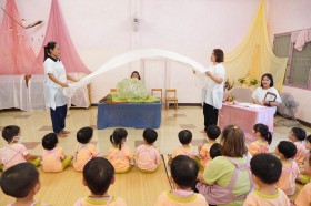 บ้านเด็กเล็ก - นิทานหุ่นเชือก เรื่อง บุบบิบบู้บี้ (ศ.๒๗ มิ.ย ... Image 4