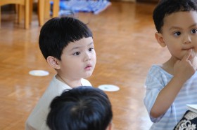 กิจกรรมห้องสมุดอนุบาล ๑ กุ๊กไก่ด้วยมือของฉัน FLEXI_IMAGE 2