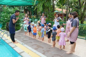 เพิ่มเติม กิจกรรมว่ายน้ำ และ Sensory Play บ้านเด็กเล็ก (๑, ๓ ... FLEXI_IMAGE 1
