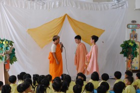 น้องอนุบาลชมละครและมอบของที่ระลึกให้พี่ ป.๖ (จ. ๗ ก.ค.๖๘) FLEXI_IMAGE 5