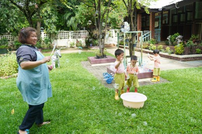 กิจกรรม &quot;เล่นสนุกกับน้ำ&quot; บ้านเด็กเล็ก (พฤ. ๑๗ ก.ค. ๖๘) FLEXI_IMAGE 1