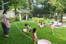 กิจกรรม &quot;เล่นสนุกกับน้ำ&quot; บ้านเด็กเล็ก (พฤ. ๑๗ ก.ค. ๖๘) FLEXI_IMAGE 4