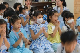 กิจกรรมธรรมสนุก ในเรือนอนุบาล (ศ. ๘ ส.ค.๖๘) FLEXI_IMAGE 3