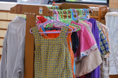 อนุบาล ๒-๓ การแต่งกายสมาชิกในครอบครัว (๓-๕ ก.ย.๖๘) Image 1