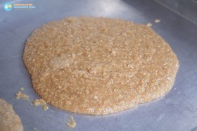 ป.๔ &quot;สานพัดและทำขนมข้าวตอก&quot; ภูมิปัญญาไทยสมัยสุโขทัย (๙-๑๐ ... Image 8