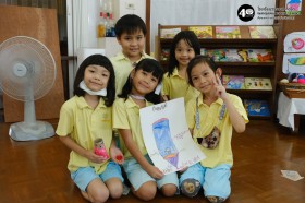 อนุบาล ๓ ประดิษฐ์ของเล่นจากวัสดุเหลือใช้ (๑๔, ๑๖ ต.ค.๖๘) Image 6