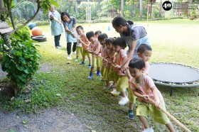 กิจกรรมพลศึกษา บ้านเด็กเล็ก (พ. ๒๙ ต.ค. ๖๘) Image 5