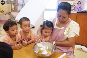 กิจกรรมปิกนิก บ้านเด็กเล็ก (ทำขนมไข่) - ๒๘, ๓๐ ต.ค. ๖๘ Image 6