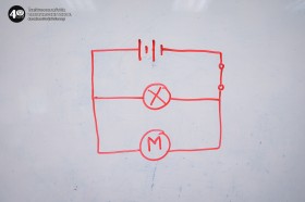 ป.๖ เรียนรู้การต่อวงจรไฟฟ้า (๓๐ ต.ค.๖๘) Image 1