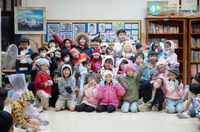 ป.๒ บูรณาการ "เดินแฟชั่นโชว์ ฤดูที่แตกต่าง" (๓๐ ม.ค.๖๙) Image 2