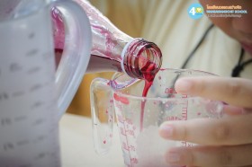 ป.๒ กิจกรรมการวัดปริมาตร "การชั่ง การตวง" ... Image 4