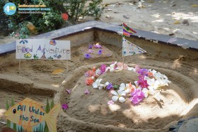 กิจกรรมสงกรานต์ "ก่อเจดีย์ทราย" (๙ เม.ย.๖๙) Image 6